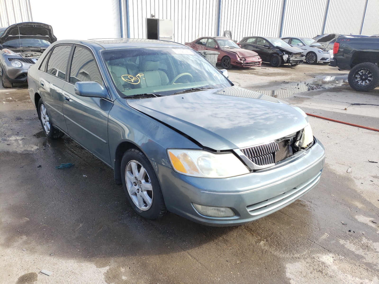 Toyota Avalon xl (2001)
