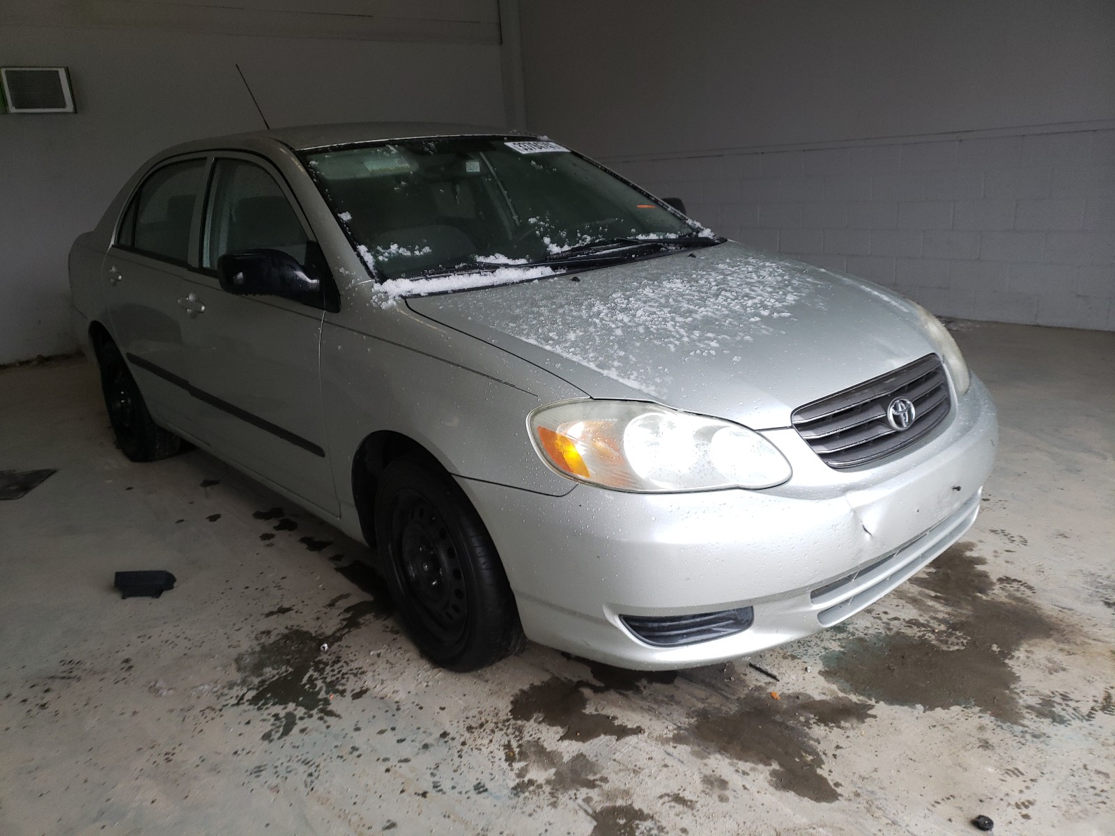 Toyota Corolla ce (2003)