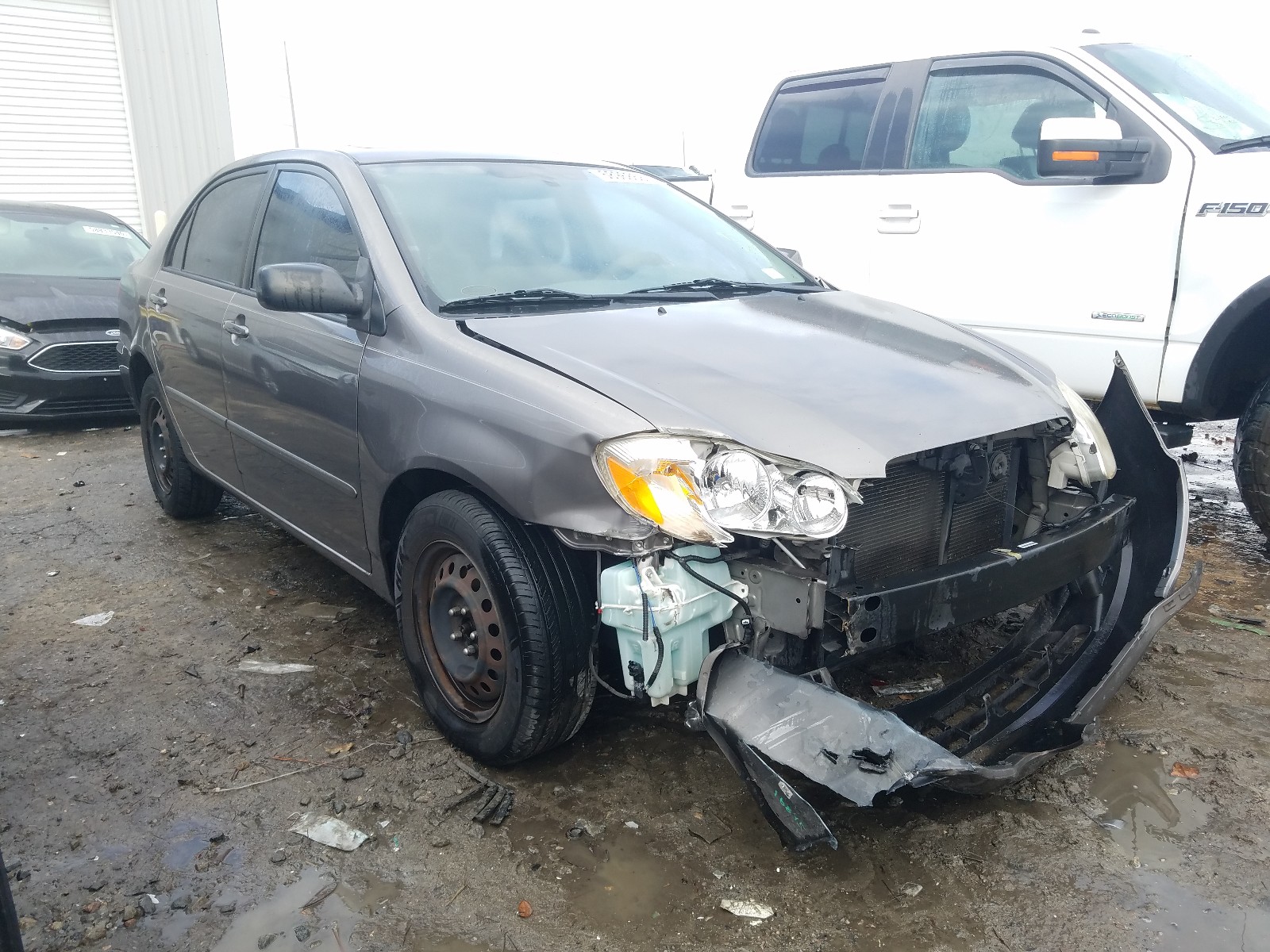 Toyota Corolla ce (2004)