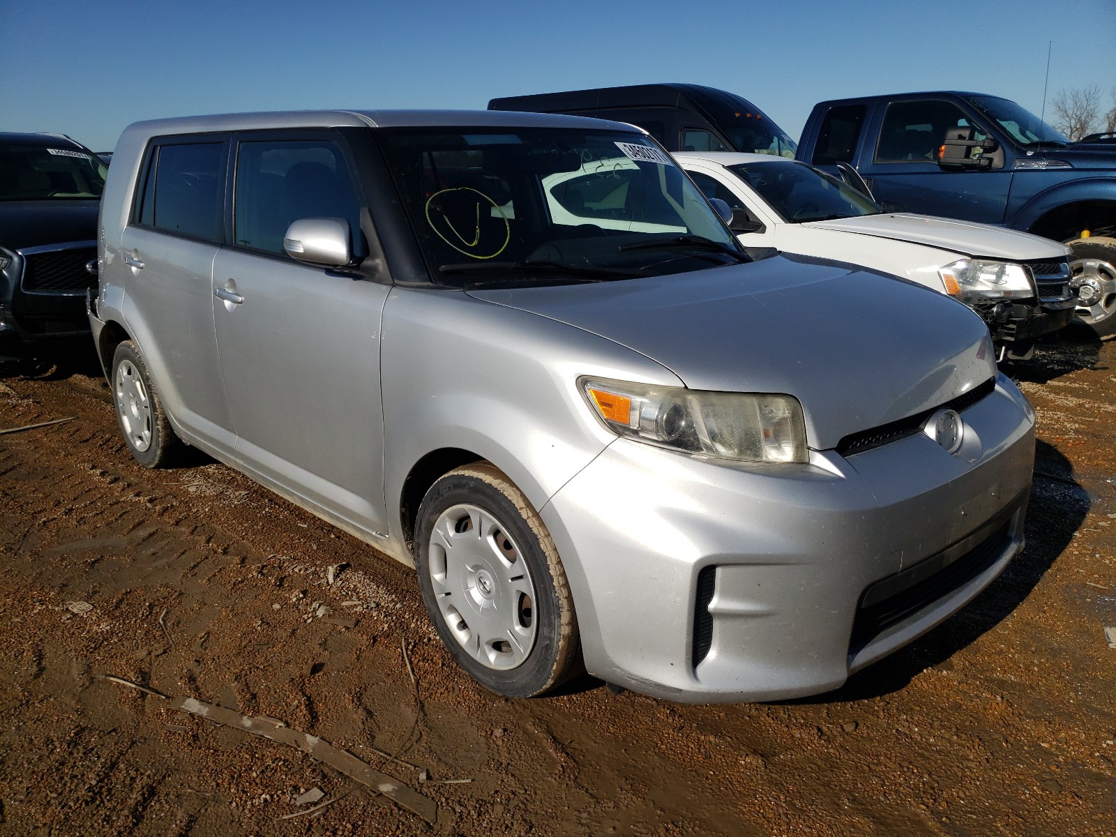 Toyota Scion xb (2012)
