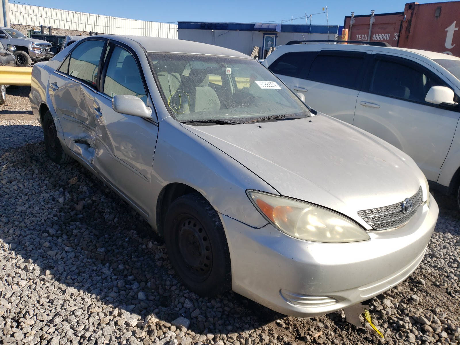 Toyota Camry le (2003)