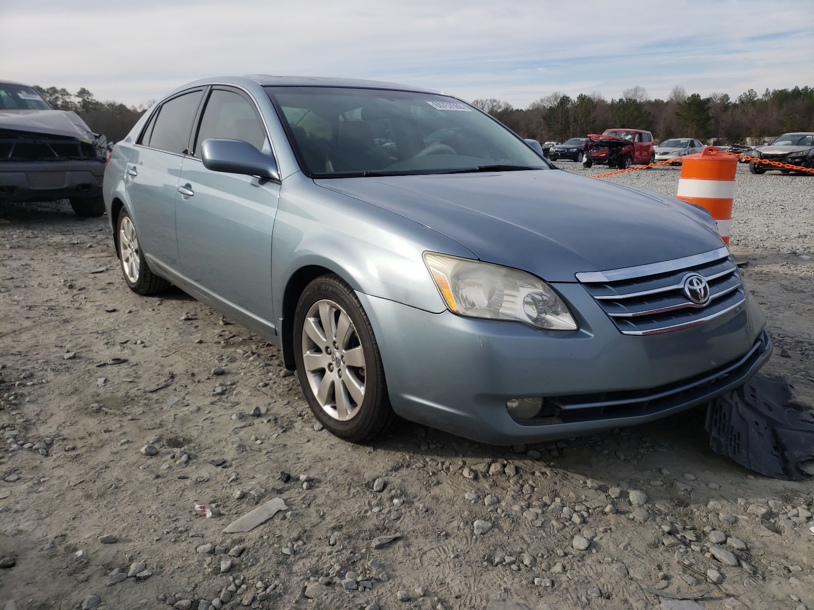 Toyota Avalon xl (2006)