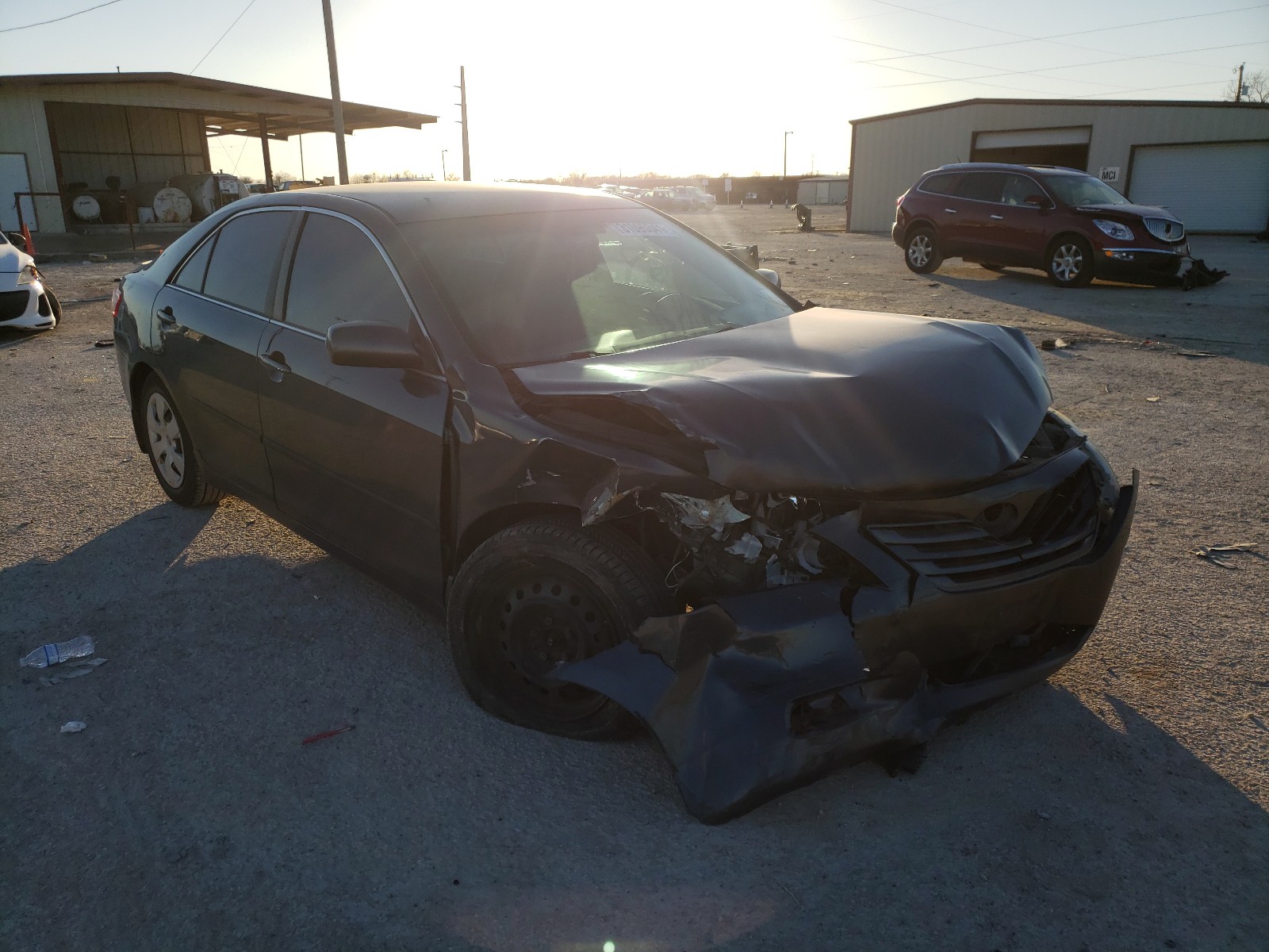 Toyota Camry base (2009)