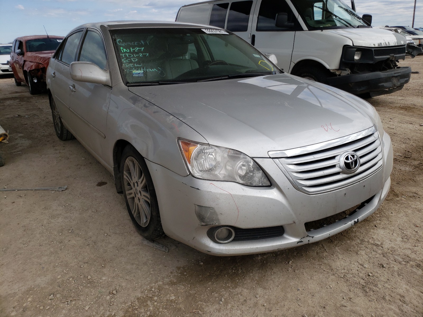Toyota Avalon xl (2010)