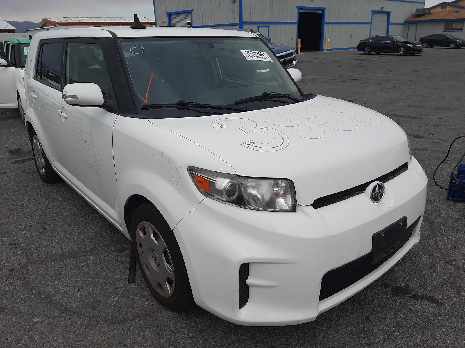 Toyota Scion xb (2013)