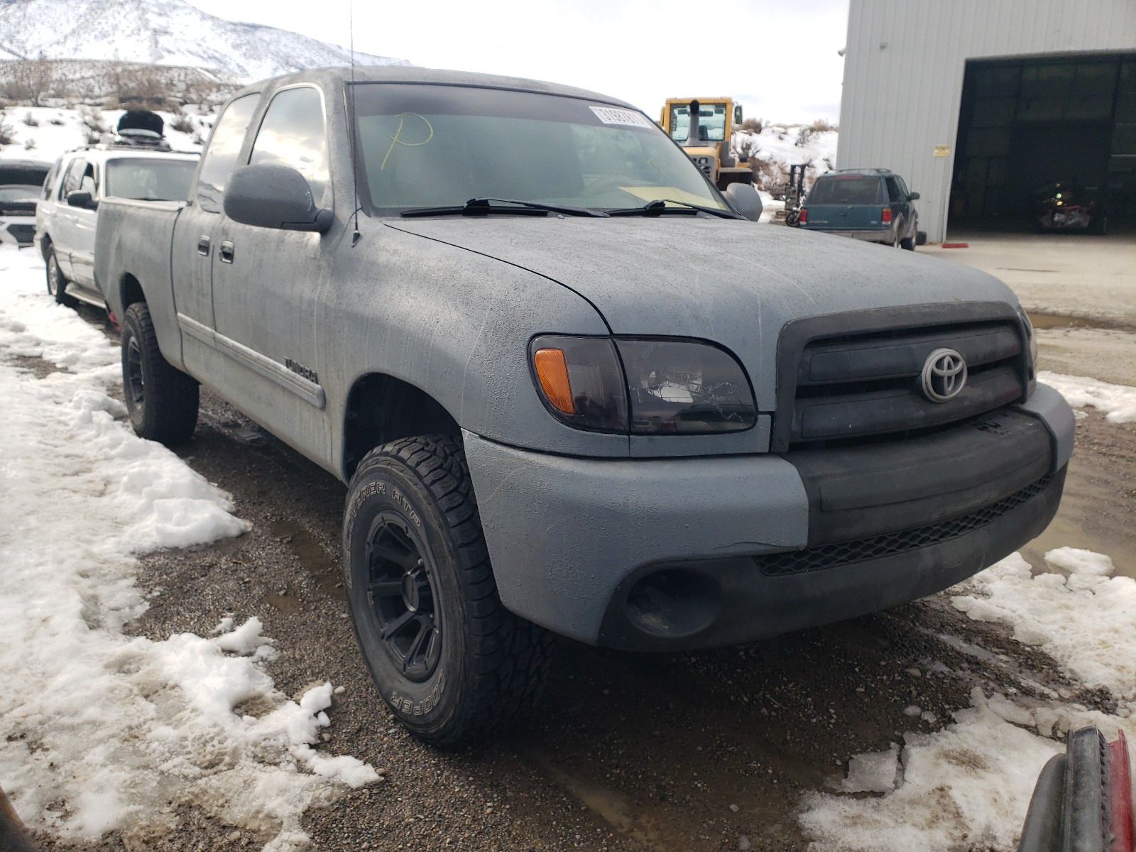 Toyota Tundra acc (2003)