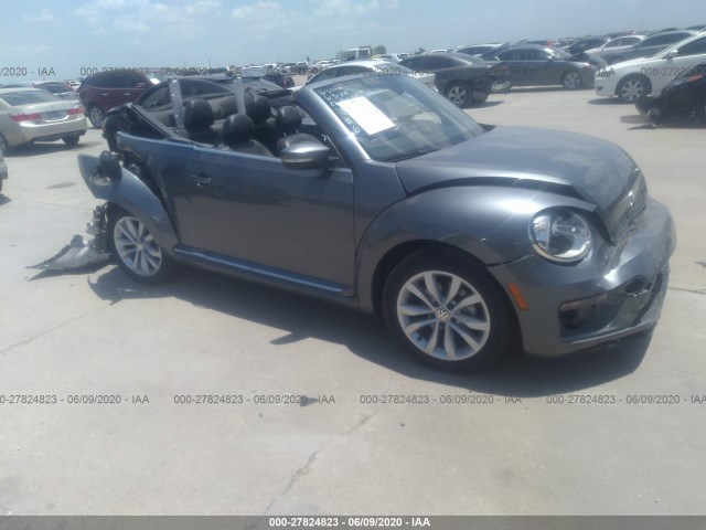 Volkswagen Beetle convertible (2017)