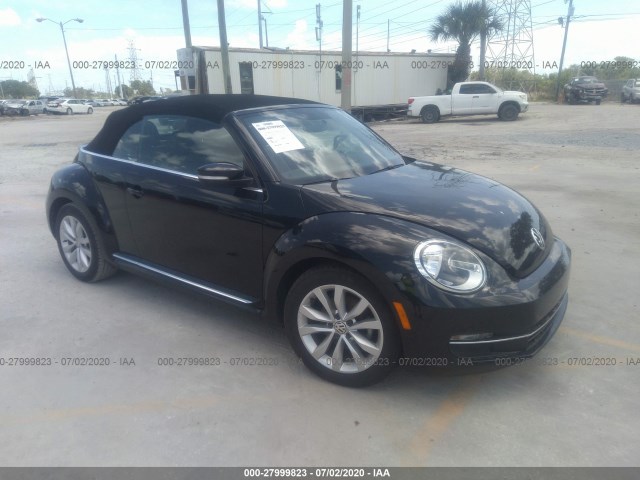 Volkswagen Beetle convertible (2013)