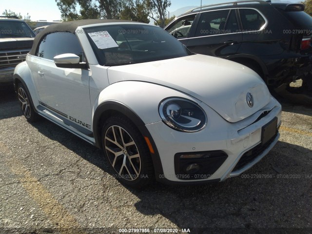 Volkswagen Beetle convertible (2017)