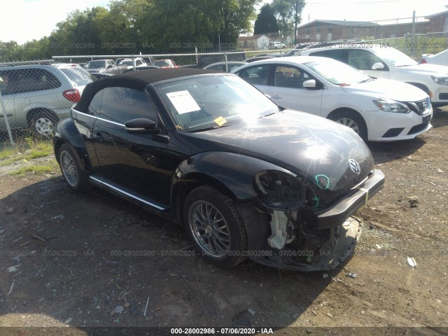 Volkswagen Beetle convertible (2013)