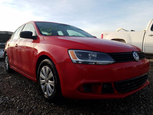 Volkswagen Jetta base (2014)