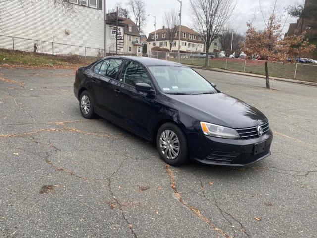 Volkswagen Jetta base (2015)