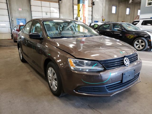 Volkswagen Jetta base (2013)