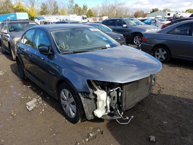 Volkswagen Jetta base (2011)