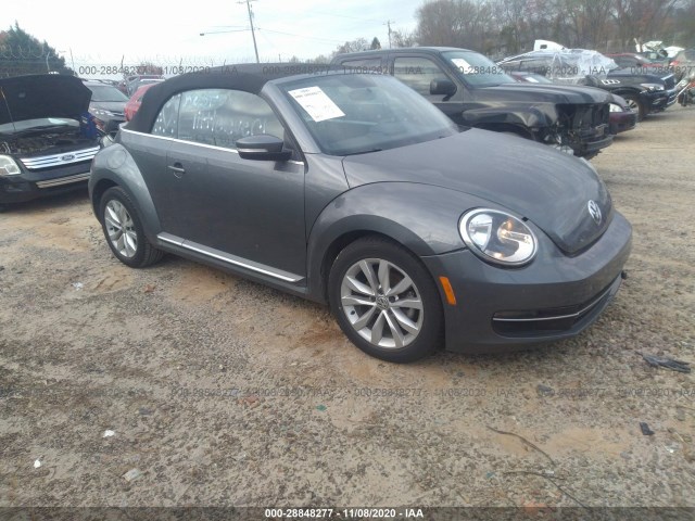 Volkswagen Beetle convertible (2013)