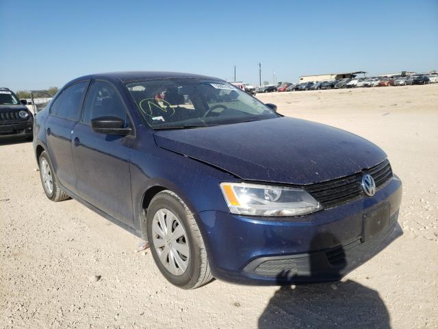 Volkswagen Jetta base (2011)