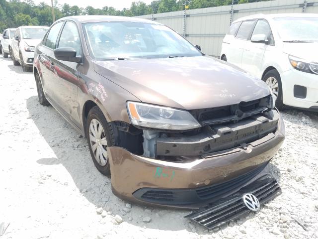 Volkswagen Jetta base (2011)