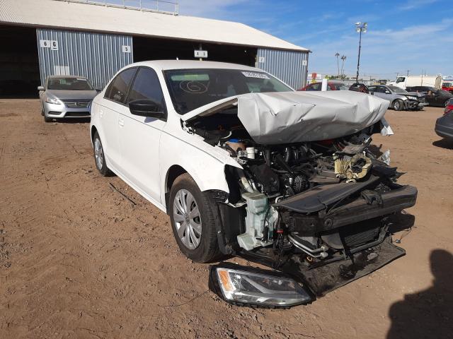 Volkswagen Jetta base (2013)