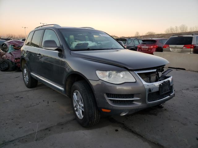 Volkswagen Touareg v6 (2010)