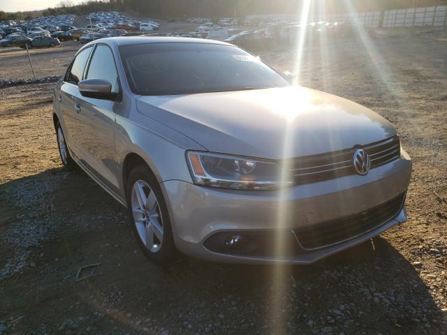 Volkswagen Jetta tdi (2013)