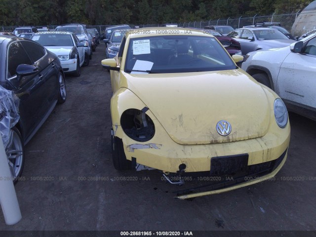 Volkswagen Beetle (2012)