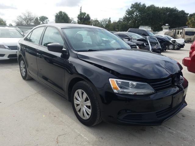 Volkswagen Jetta base (2014)