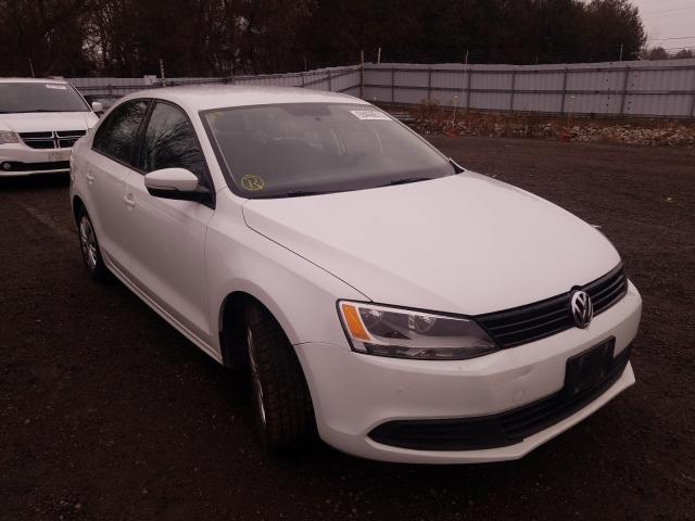 Volkswagen Jetta base (2014)