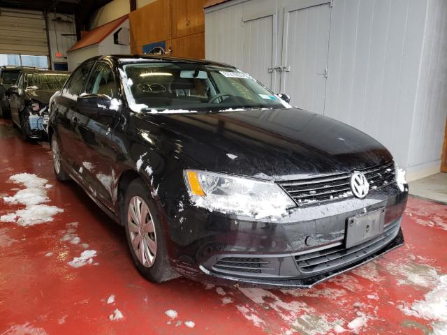 Volkswagen Jetta base (2011)