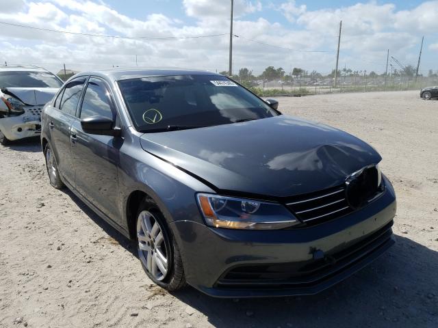 Volkswagen Jetta base (2015)