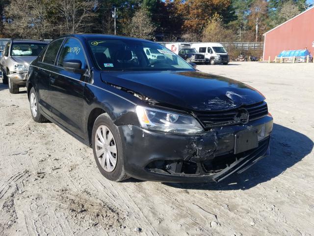 Volkswagen Jetta base (2012)