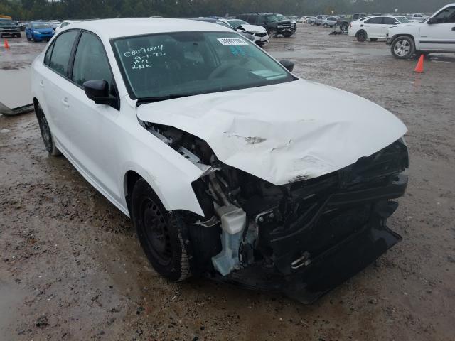 Volkswagen Jetta base (2014)