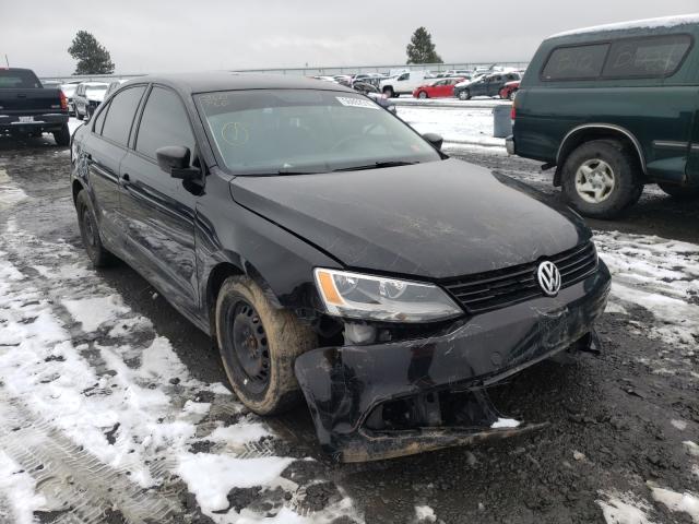 Volkswagen Jetta base (2013)