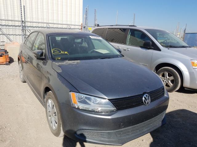 Volkswagen Jetta base (2014)