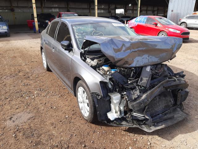 Volkswagen Jetta base (2012)