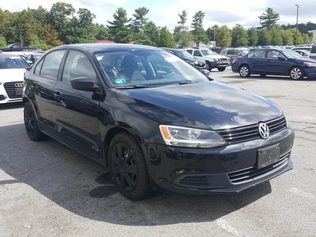 Volkswagen Jetta base (2012)