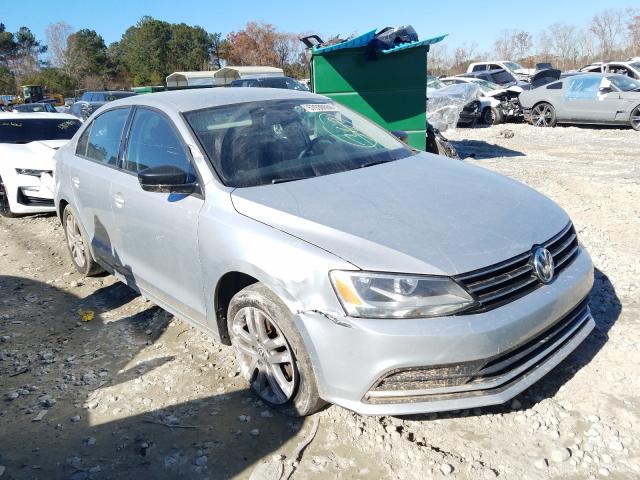 Volkswagen Jetta base (2015)