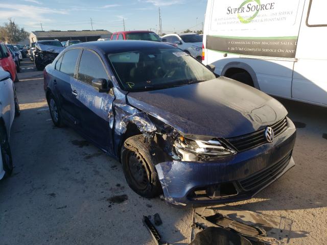 Volkswagen Jetta base (2014)