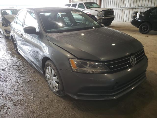 Volkswagen Jetta base (2015)