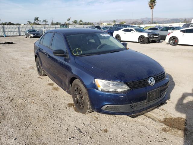 Volkswagen Jetta base (2011)
