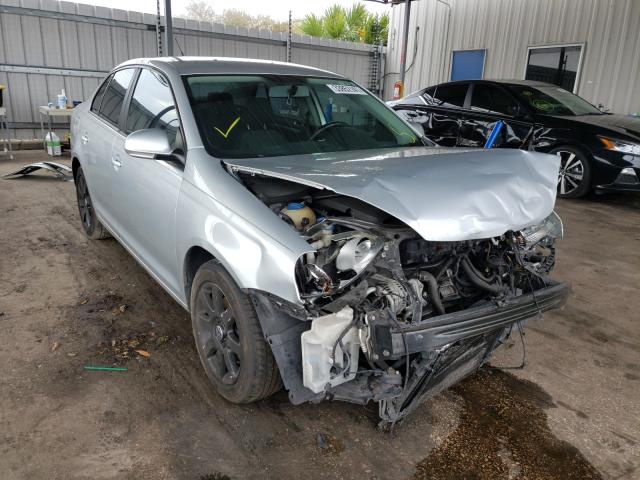 Volkswagen Jetta s (2010)