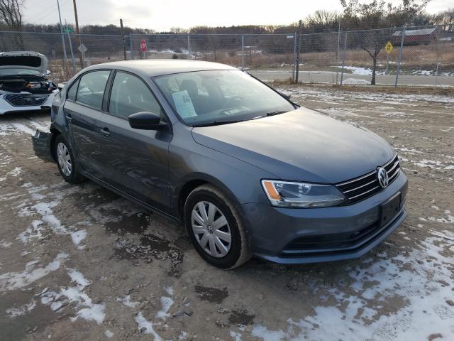 Volkswagen Jetta base (2015)