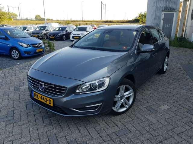 Volvo V60 (2015)