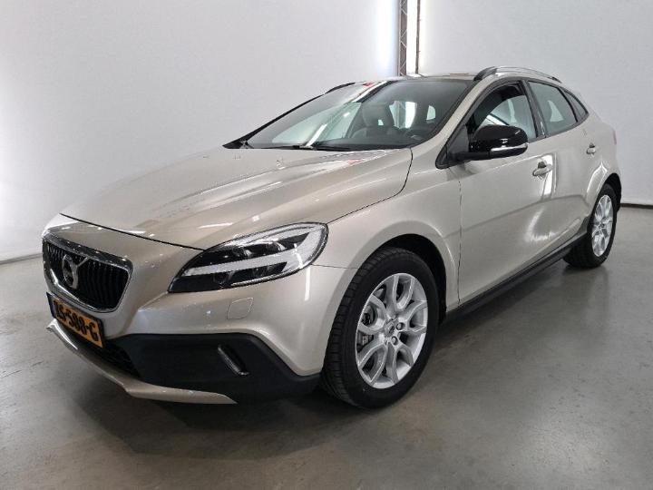 Volvo V40 cross country (2016)
