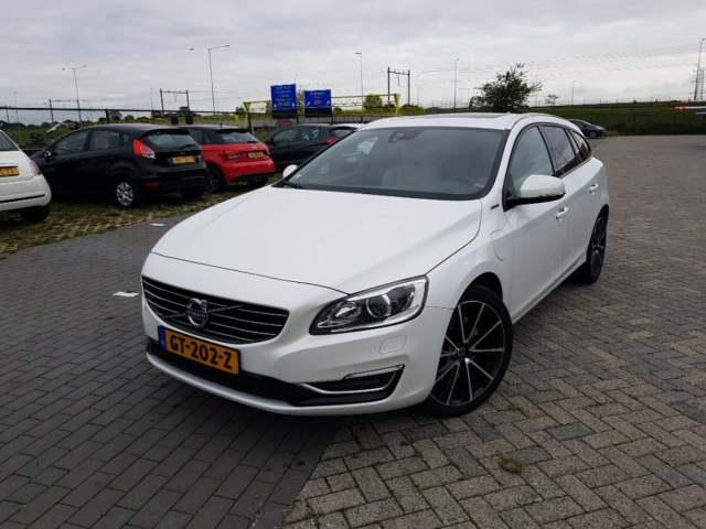 Volvo V60 (2015)