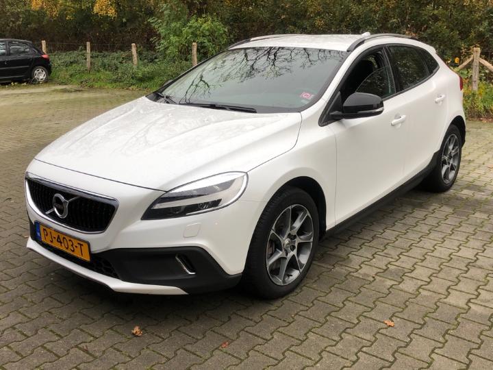 Volvo V40 cross country (2017)