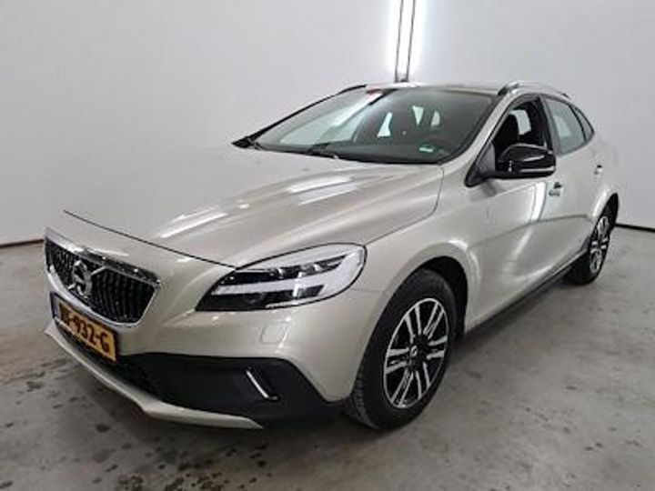 Volvo V40 cross country (2017)