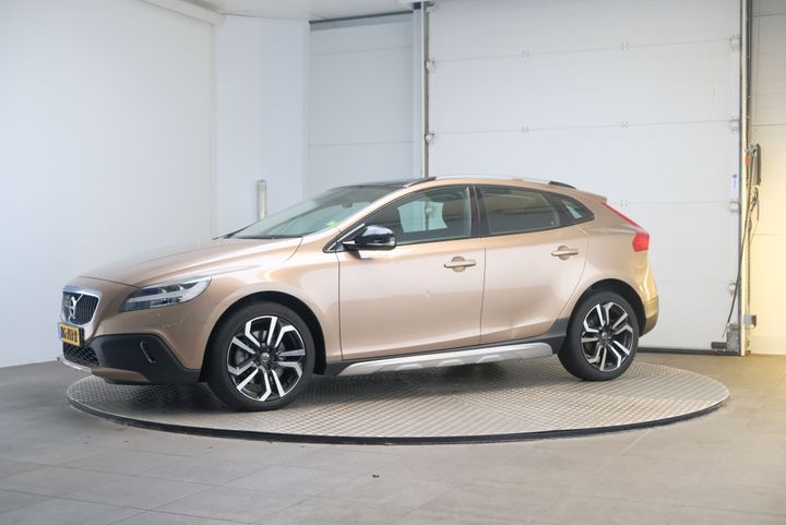 Volvo V40 cross country (2017)