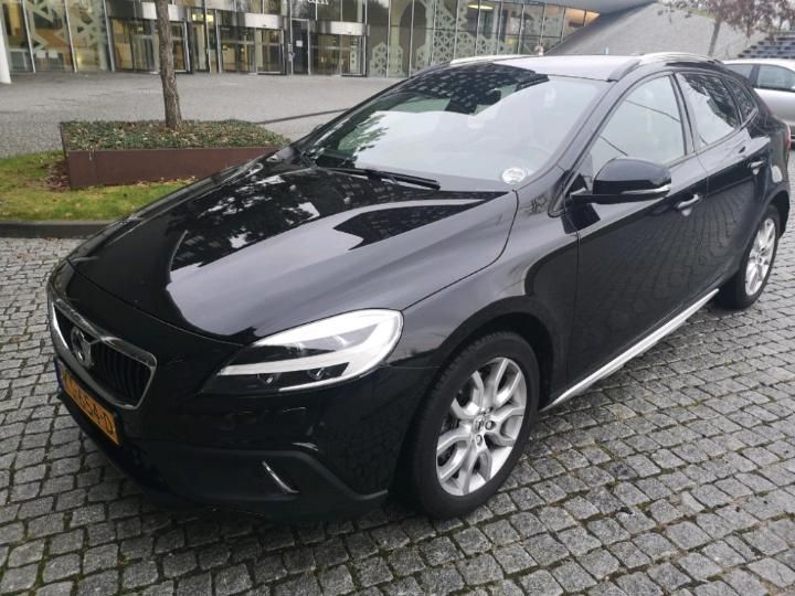 Volvo V40 cross country (2016)