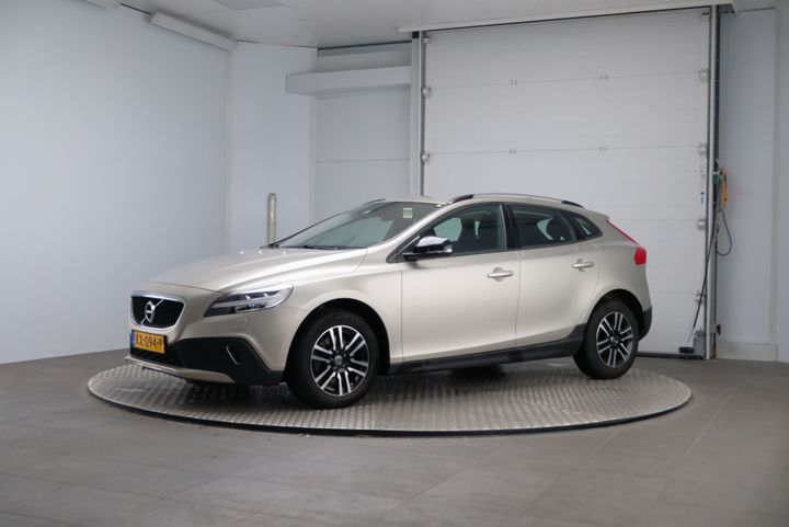 Volvo V40 cross country (2016)