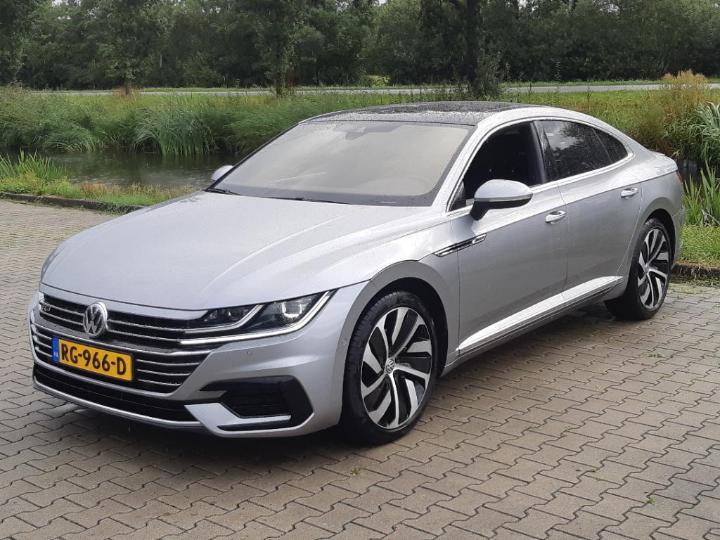 Volkswagen Arteon (2017)